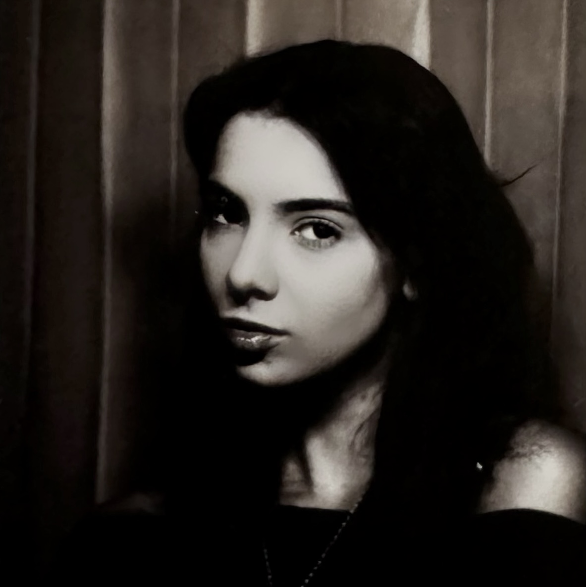 Gia Theodoropoulos Profile
